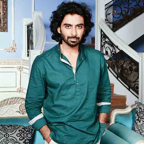Rohit Khurana Height Weight Body Measurements Chest SIze Wife Name