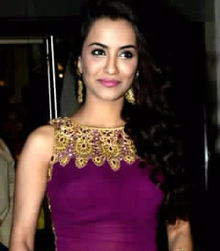Tia Bajpai Real Height Body Measurements 2016 Age Weight Breast Bra Size Biography
