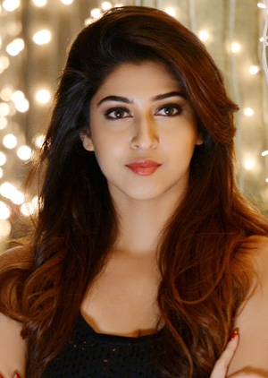 Sonarika Bhadoria Favourite Food Colour Things Perfume Workout Diet Plan Movies Actress Actor 