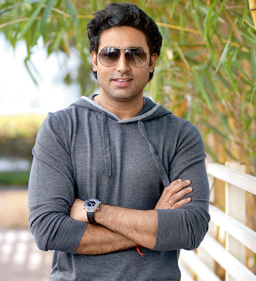 Abhishek Bachchan Height in Feet Weight Age 2016 Body Measurements Chest, Biceps Size 01