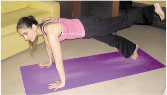 Kareena Kapoor favourite workout routine for female