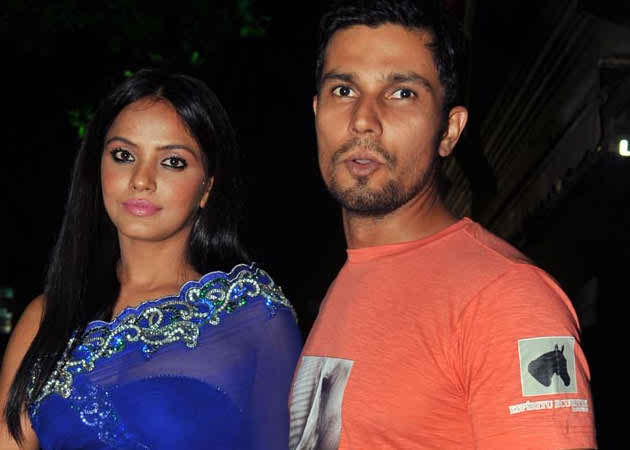 Randeep Hooda and Neetu Chandra wedding pictures boyfreind girlfriend relationship