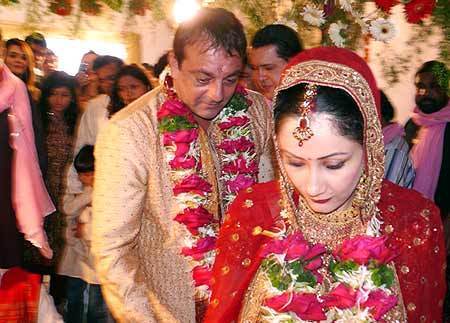 Sanjay Dutt Wedding Photos Marriage Pictures Sons Photos 02