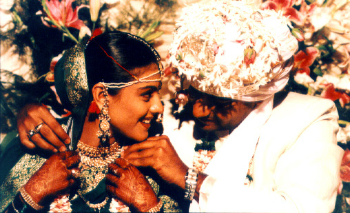 Kajol Devgan Wedding Pictures Husband Name Family Background 
