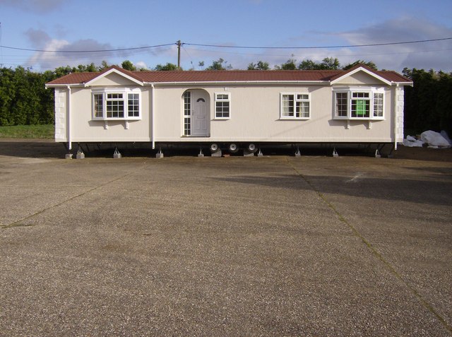 Tips in buying a mobile home and it's price