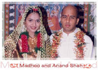 Madhoo Wedding Photo Pictures Husband Name 02
