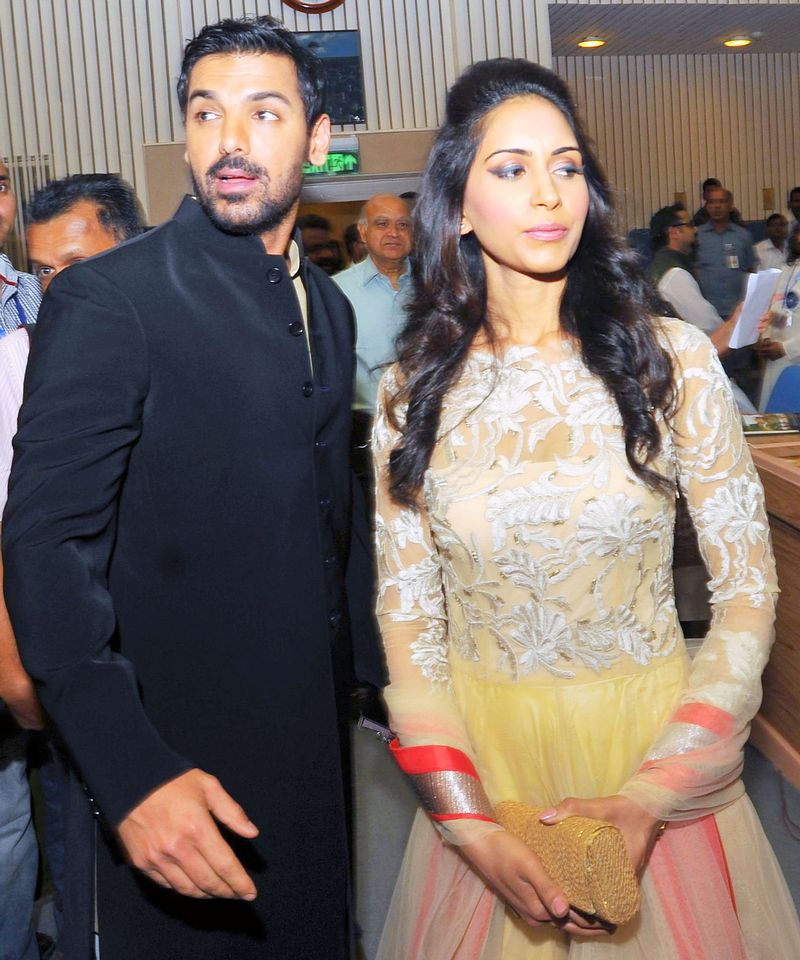 John Abraham Wedding Pictures With Wife Priya Runchal marriage year photos Jhon Ex girlfriends 01