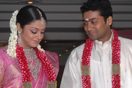 Jyothika Wedding Photos Gallery Husband Name Suriya Marriage Love Story 01