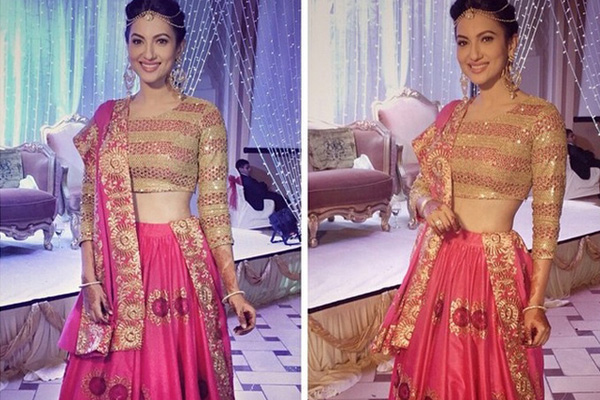 Gauhar Khan Sister Indian Model Actress Wedding Pictures Married Gallery Album Husband Name 04