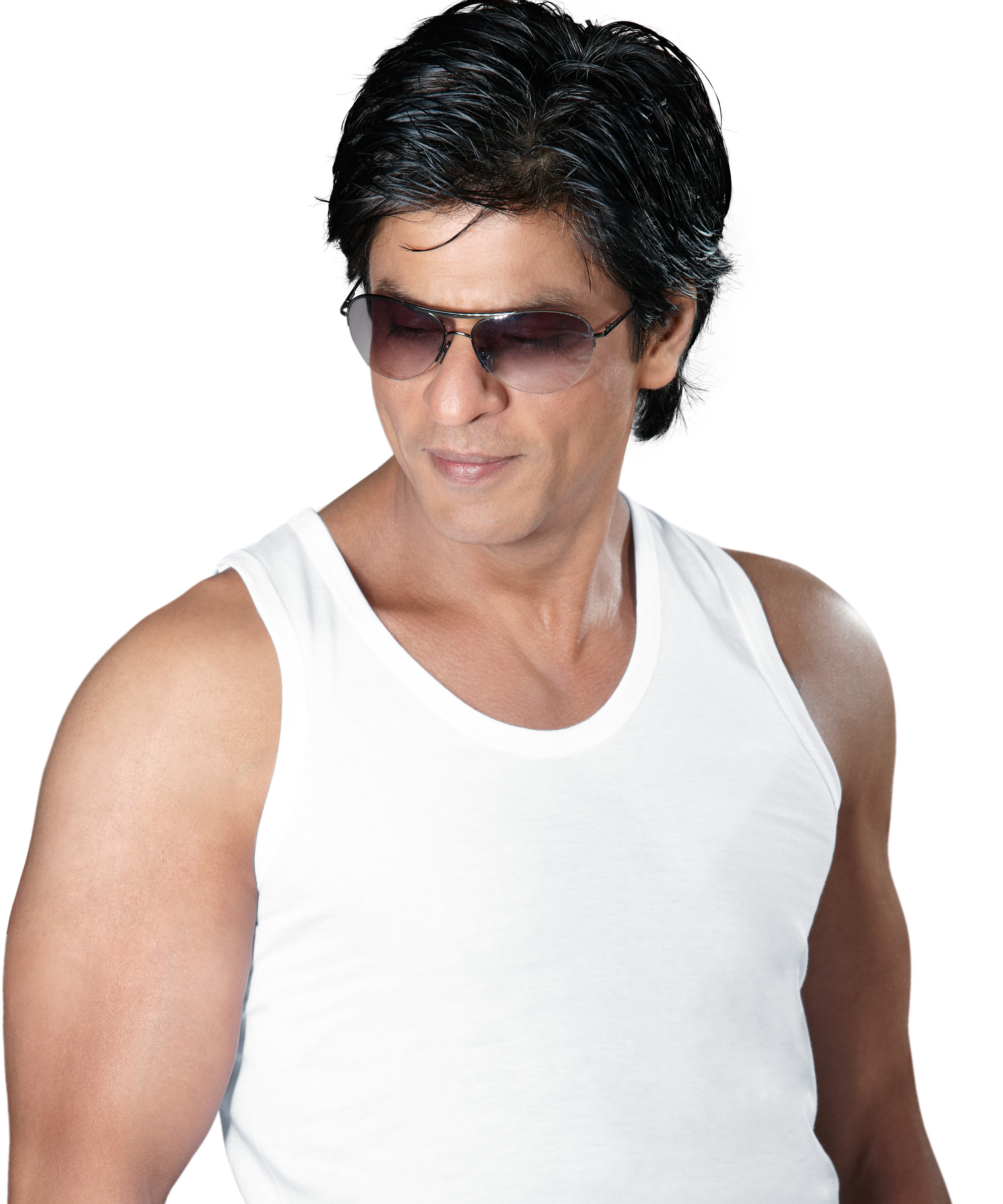 Shahrukh Khan Height in Feet Weight 2016 Body Measurements Chest Biceps Photos