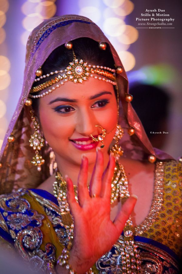 Disha Parmar Wedding Photo Pic Gallery Husband Name Marriage Dress Engagement Ring 03