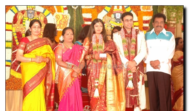 Gayathri Raghuram Wedding Husband Deepak Photos New Boyfriend Name 2