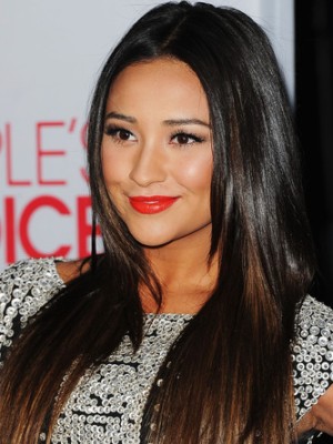 Shay Mitchell 