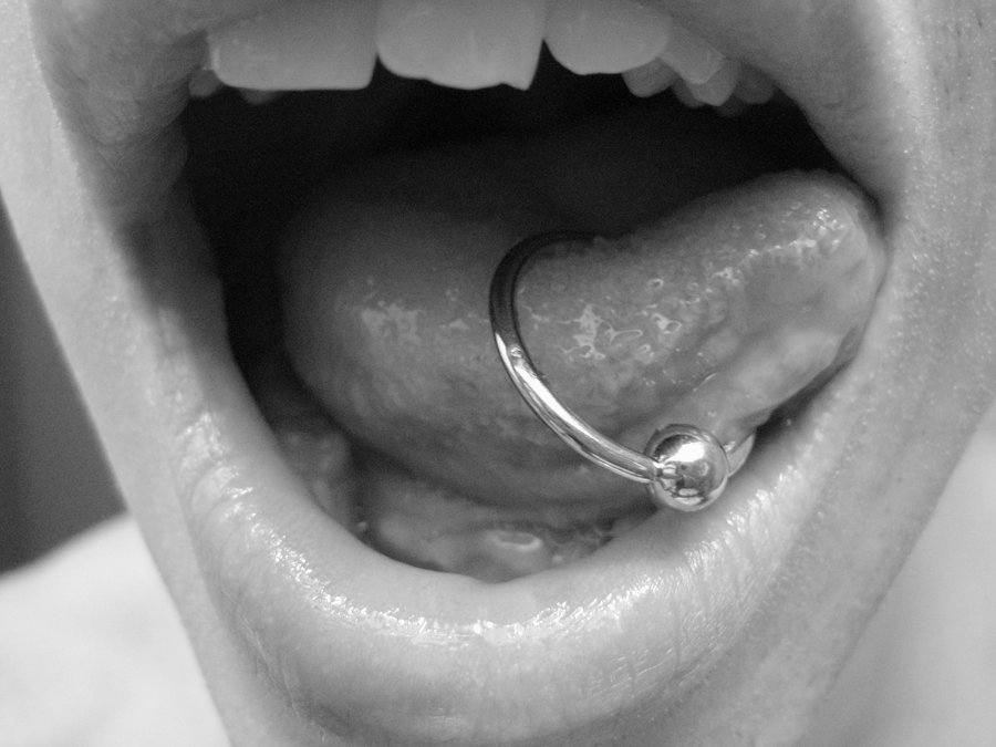 Tongue piercing rate